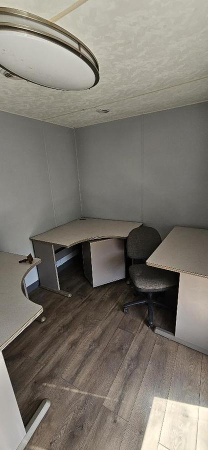 31' Forest Office Trailer thumbnail 3