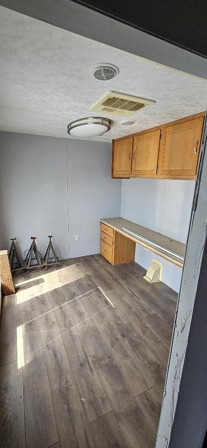 31' Forest Office Trailer thumbnail 6