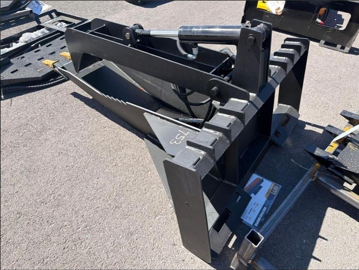 NEW - Skid Steer Stump Grapple thumbnail 2