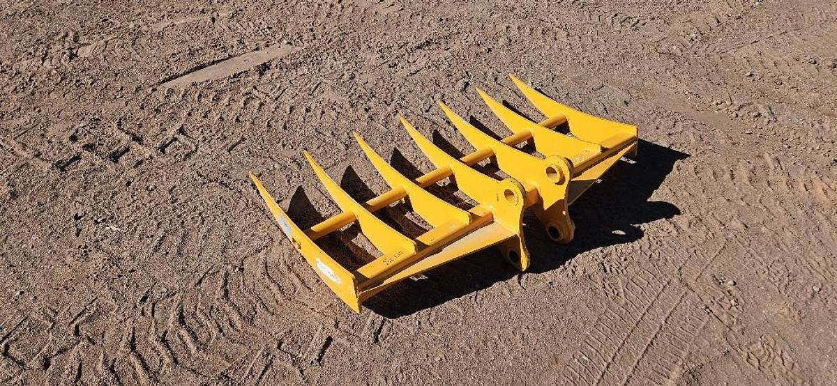 46" MINI EXCAVATOR RAKE thumbnail 2