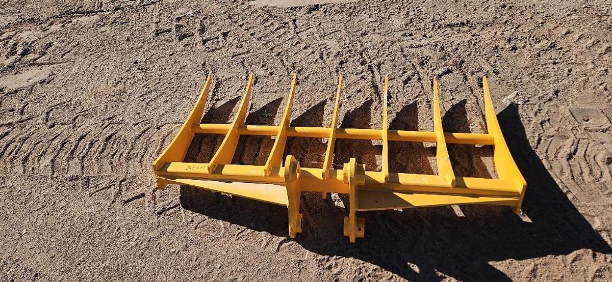 46" MINI EXCAVATOR RAKE thumbnail 4