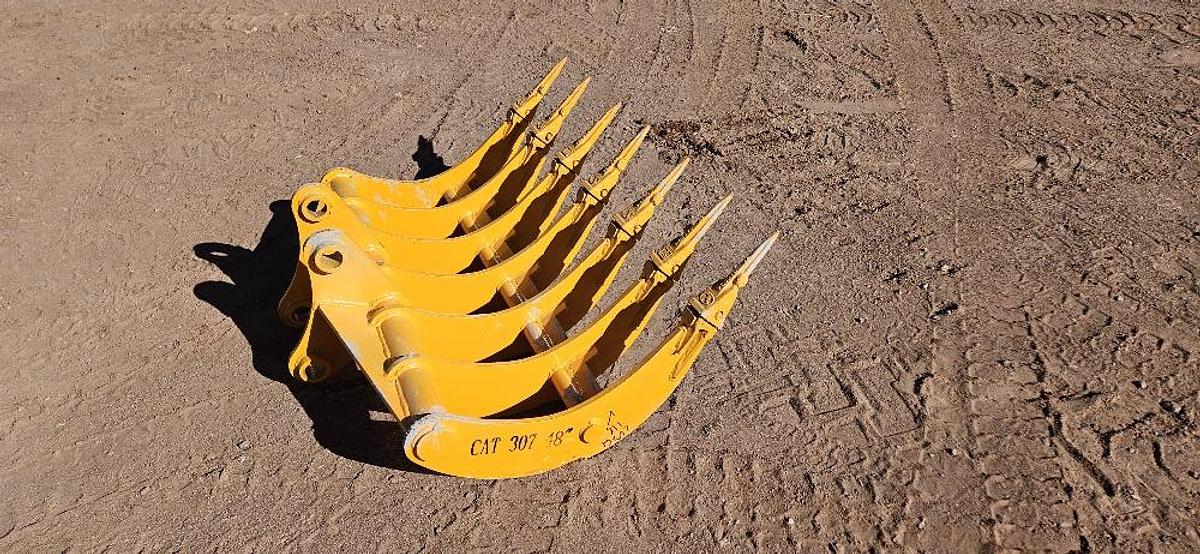 NEW - 48" Mini Excavator Rake thumbnail 3