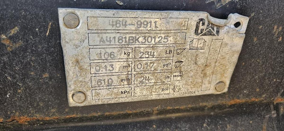 24" Mini Excavator Bucket thumbnail 6
