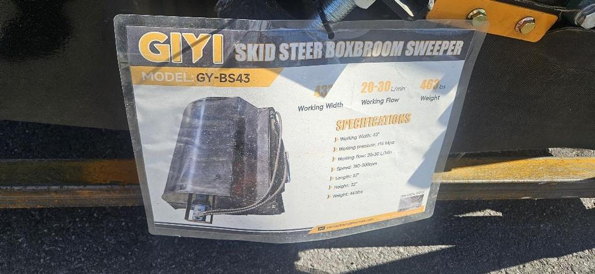 Mini Skid Steer Broom thumbnail 4