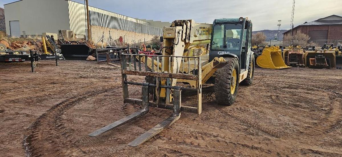 2008 Gehl Telehandler thumbnail 2