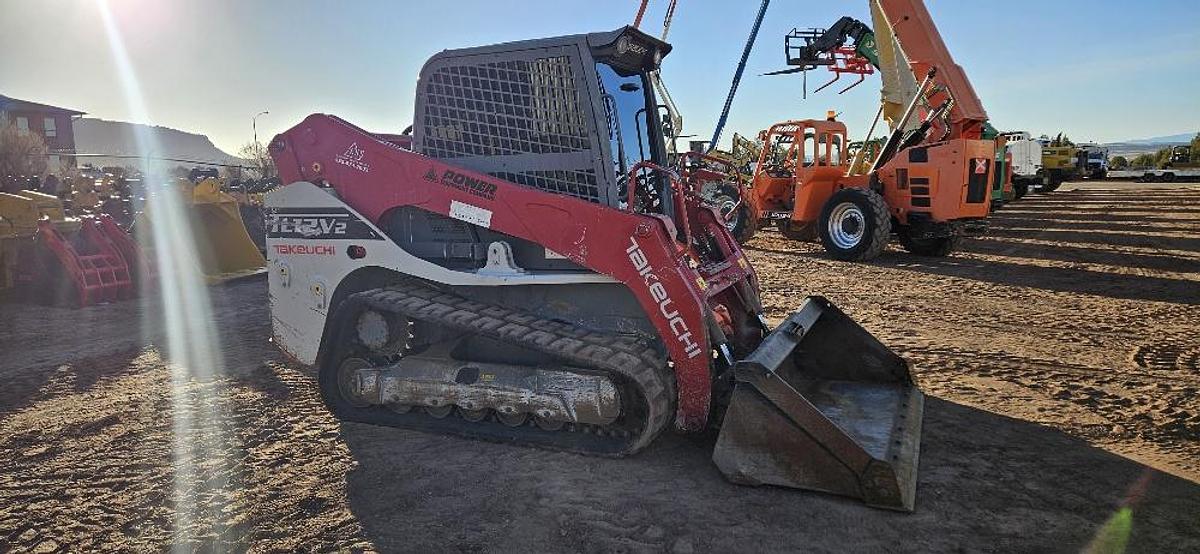 2021 Takeuchi Skid Steer thumbnail 4