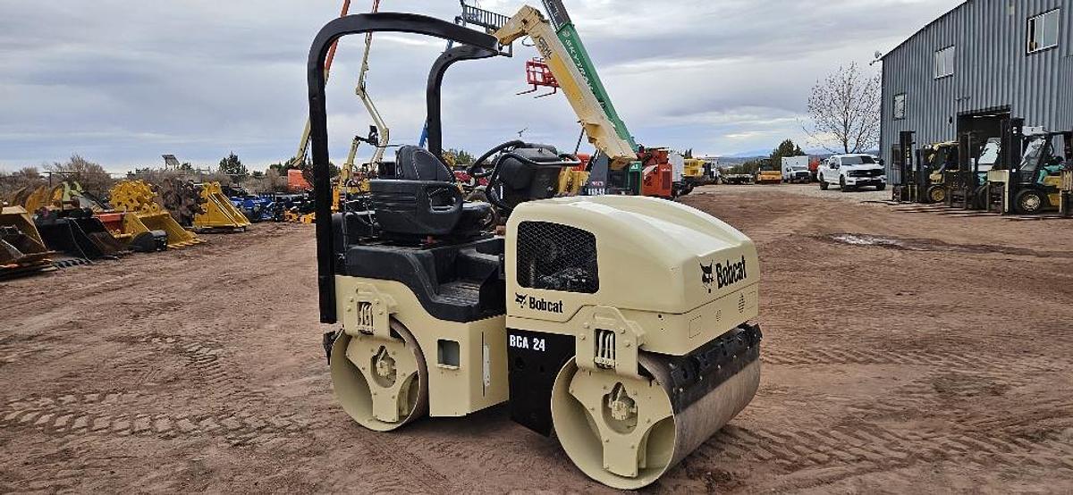 Bobcat/ Ingersoll Rand Roller Compactor thumbnail 7