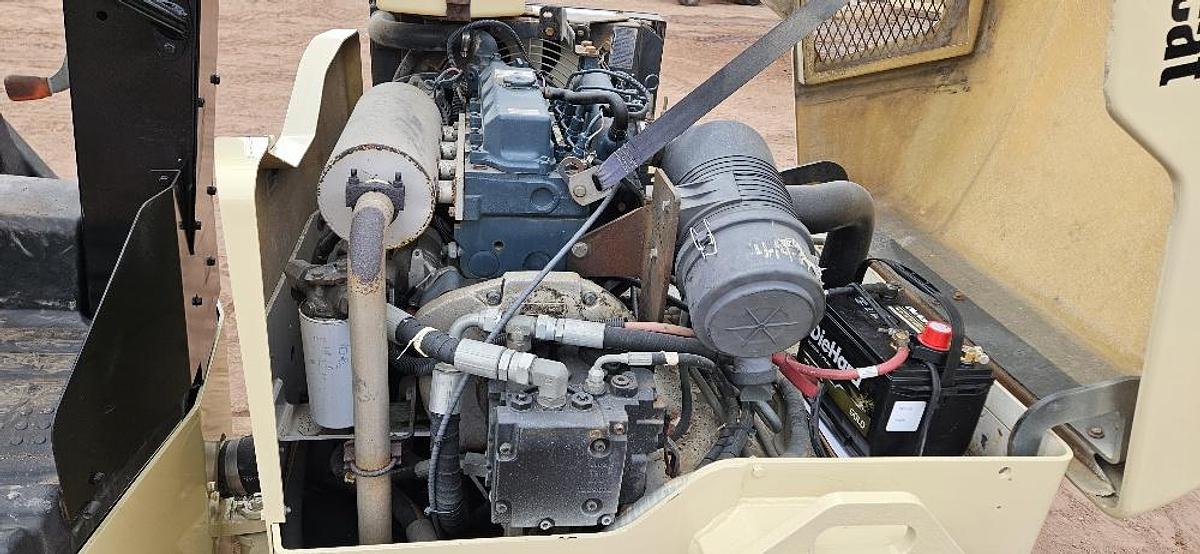 Bobcat/ Ingersoll Rand Roller Compactor thumbnail 9