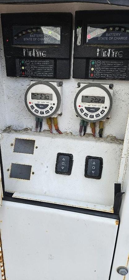 Solar Light Tower thumbnail 8