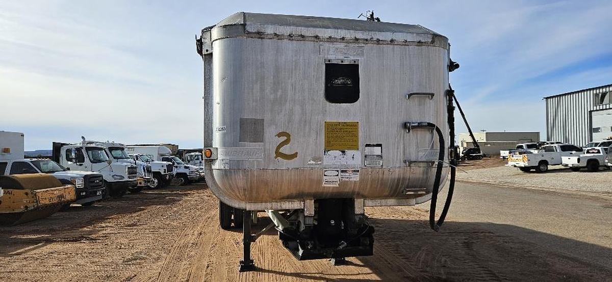 30' Dump Trailer thumbnail 3