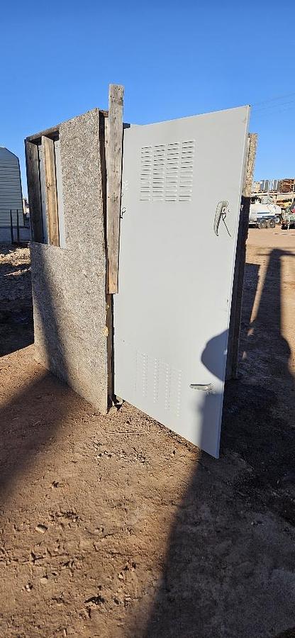 600 Volt Switchboard Cabinet thumbnail 3