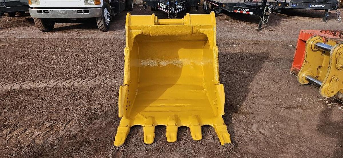 48" Excvator Bucket thumbnail 8