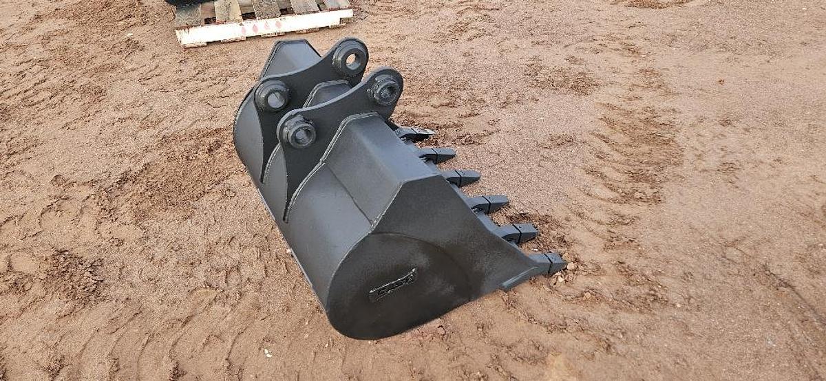 36" Mini Excavator Bucket thumbnail 4
