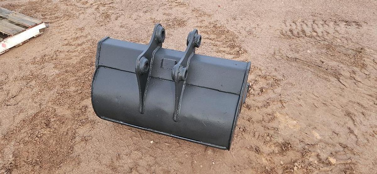 36" Mini Excavator Bucket thumbnail 5
