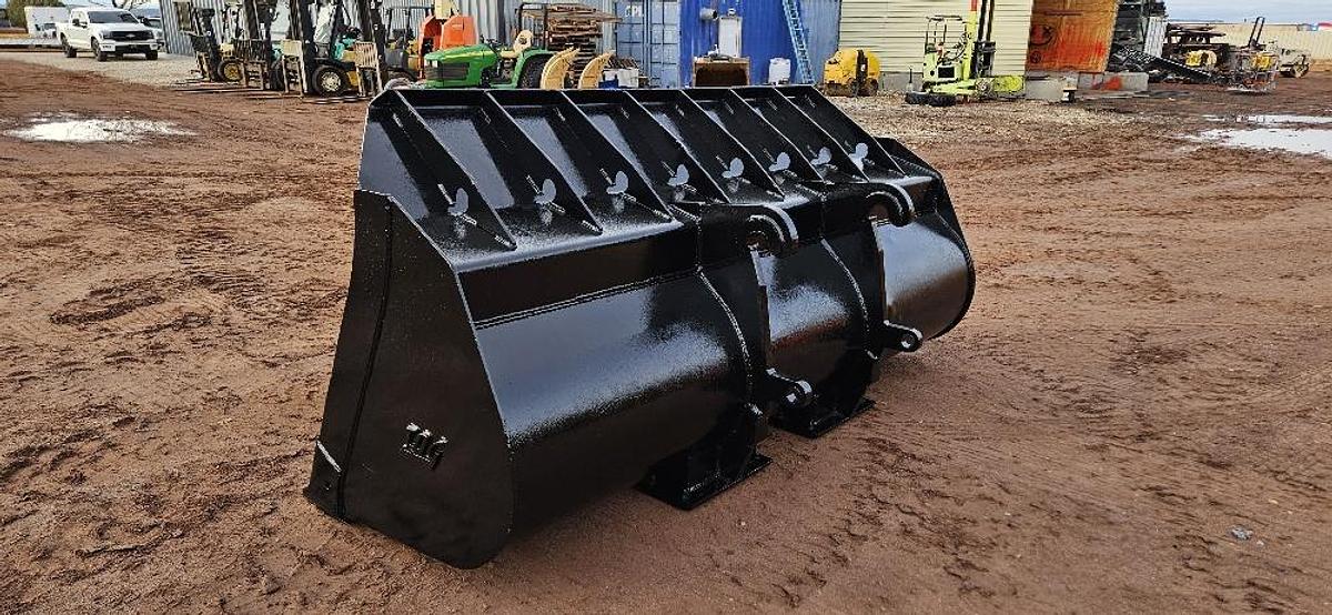 Loader Bucket thumbnail 2