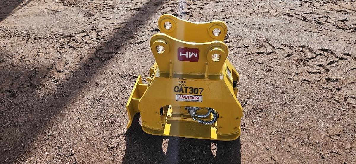 16" Wide Excavator Hydraulic Hoe Pack thumbnail 4