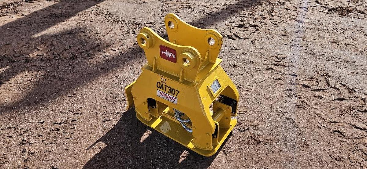 16" Wide Excavator Hydraulic Hoe Pack thumbnail 5