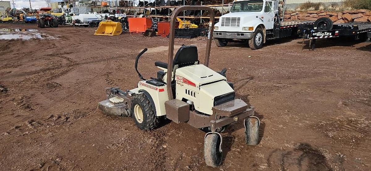 Ride On Lawn Mower thumbnail 7