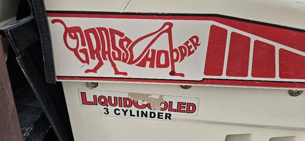 Ride On Lawn Mower thumbnail 8