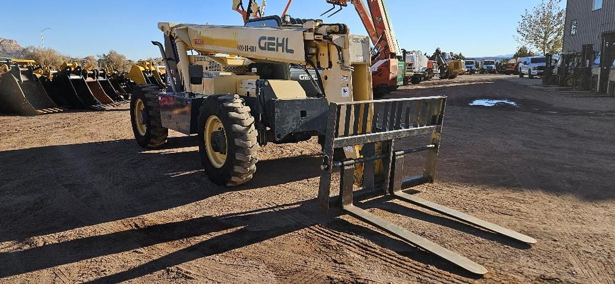 2015 Gehl Telehandler thumbnail 5