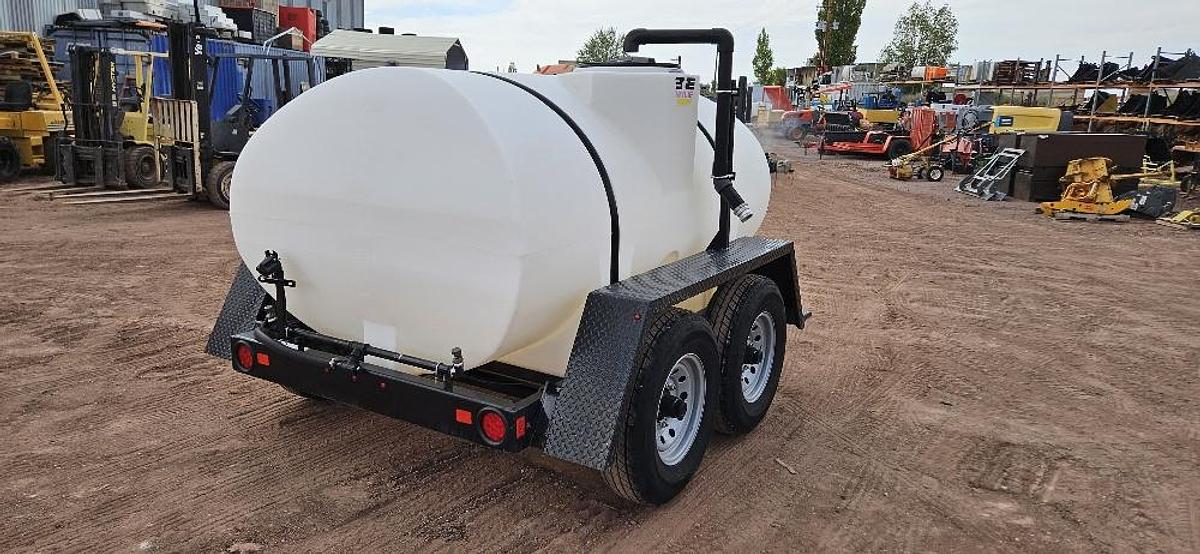 2021 800 Gallon Water Trailer thumbnail 6