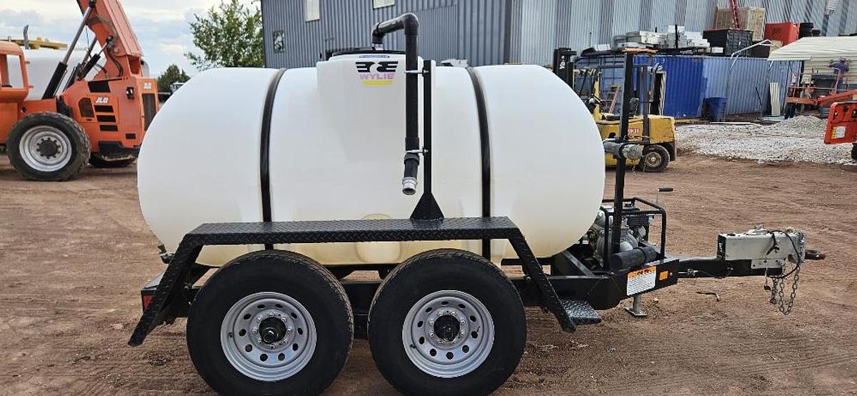 2021 800 Gallon Water Trailer thumbnail 7