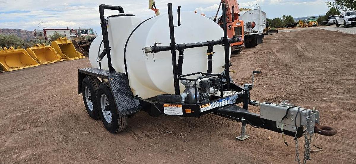 2021 800 Gallon Water Trailer thumbnail 8