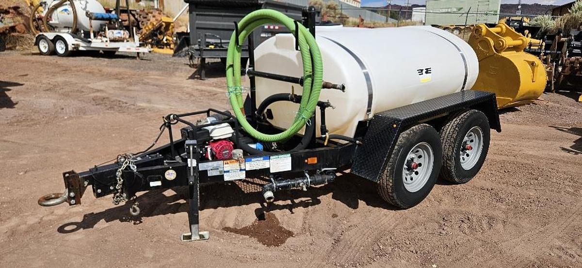 2021 500 Gallon Water Trailer thumbnail 2