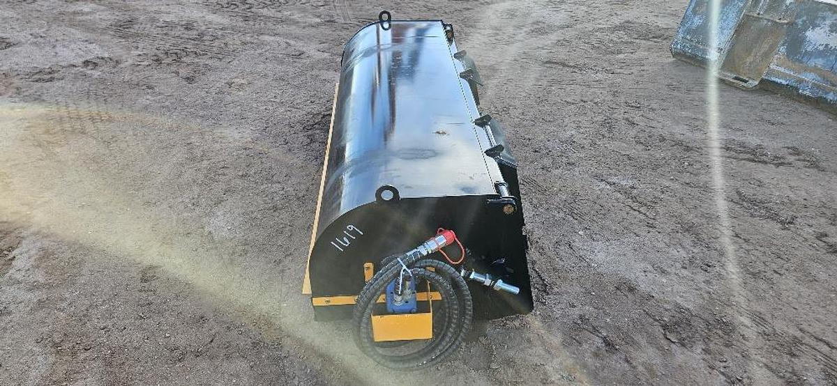 72" Skid Steer Broom thumbnail 5