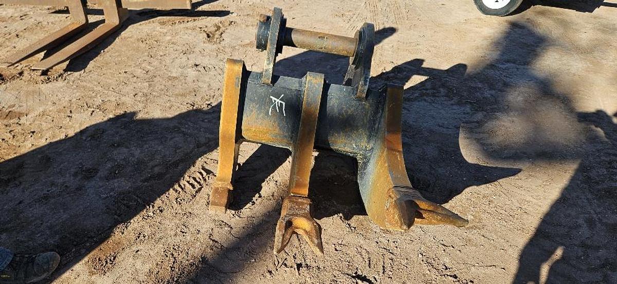 34" Excavator Ripper thumbnail 3