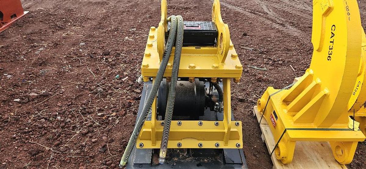 Excavator Hydraulic Plate Compactor thumbnail 4
