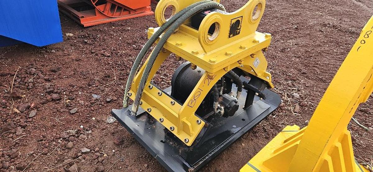 Excavator Hydraulic Plate Compactor thumbnail 5