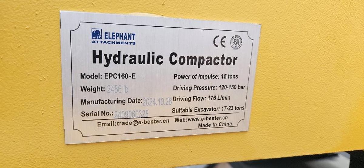 Excavator Hydraulic Plate Compactor thumbnail 6