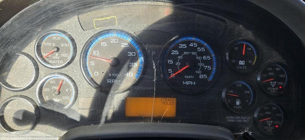2013 International 4300 Water Truck thumbnail 18