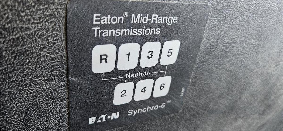 2013 International 4300 Water Truck thumbnail 19