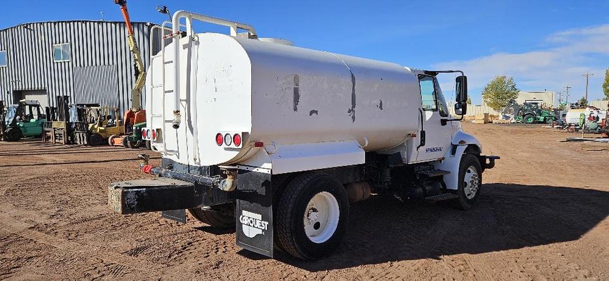2013 International 4300 Water Truck thumbnail 6