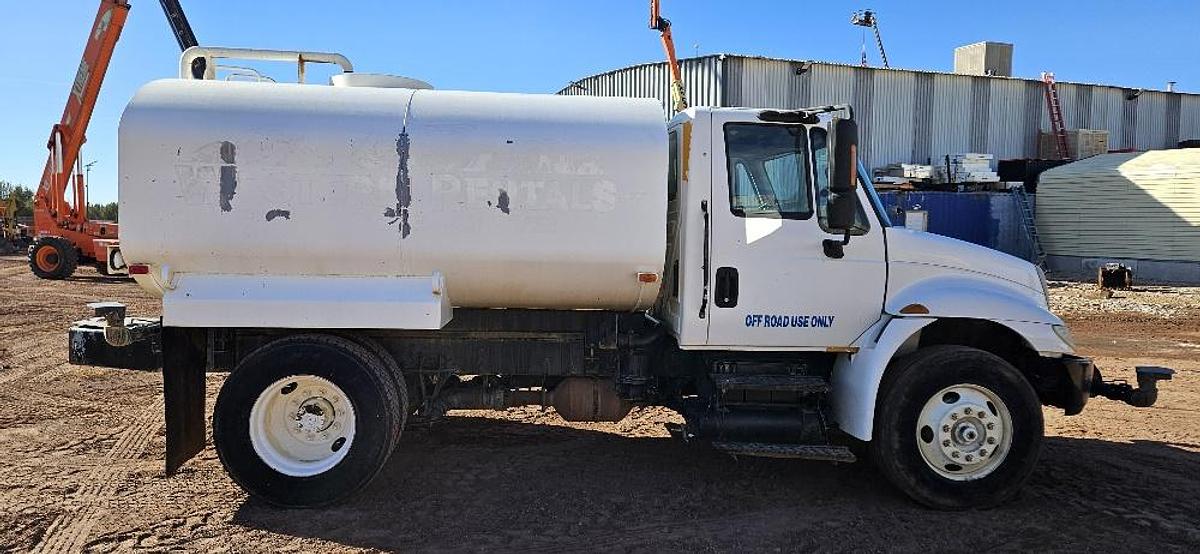 2013 International 4300 Water Truck thumbnail 7