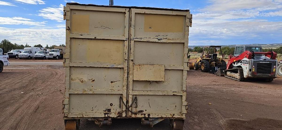 22' Roll Off Enclosed Container thumbnail 3