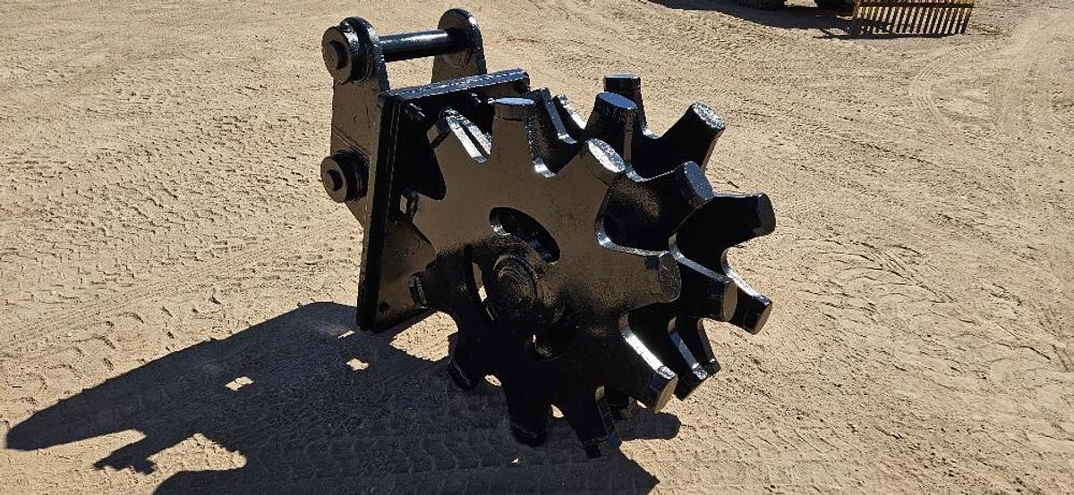24" Excavator Compaction Wheel thumbnail 3