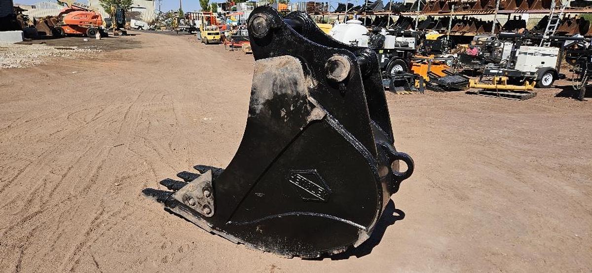 31" Excavator Bucket thumbnail 5