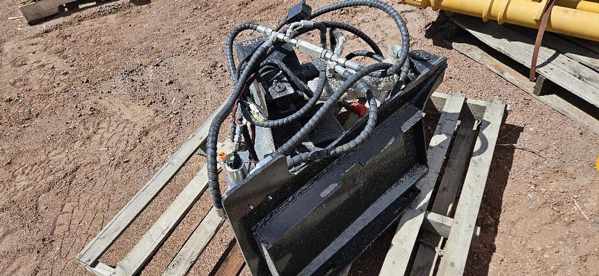 Mini Skid Steer Stump Grinder thumbnail 3