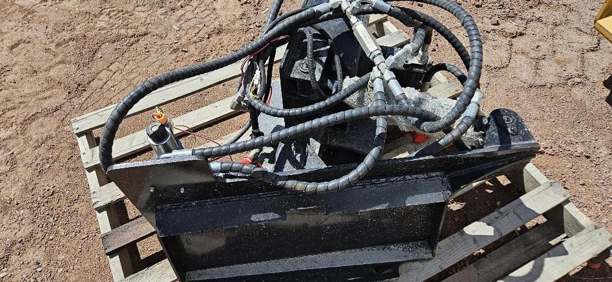 Mini Skid Steer Stump Grinder thumbnail 4
