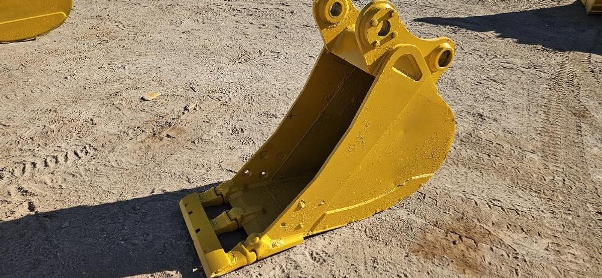 2' Excavator Bucket thumbnail 3