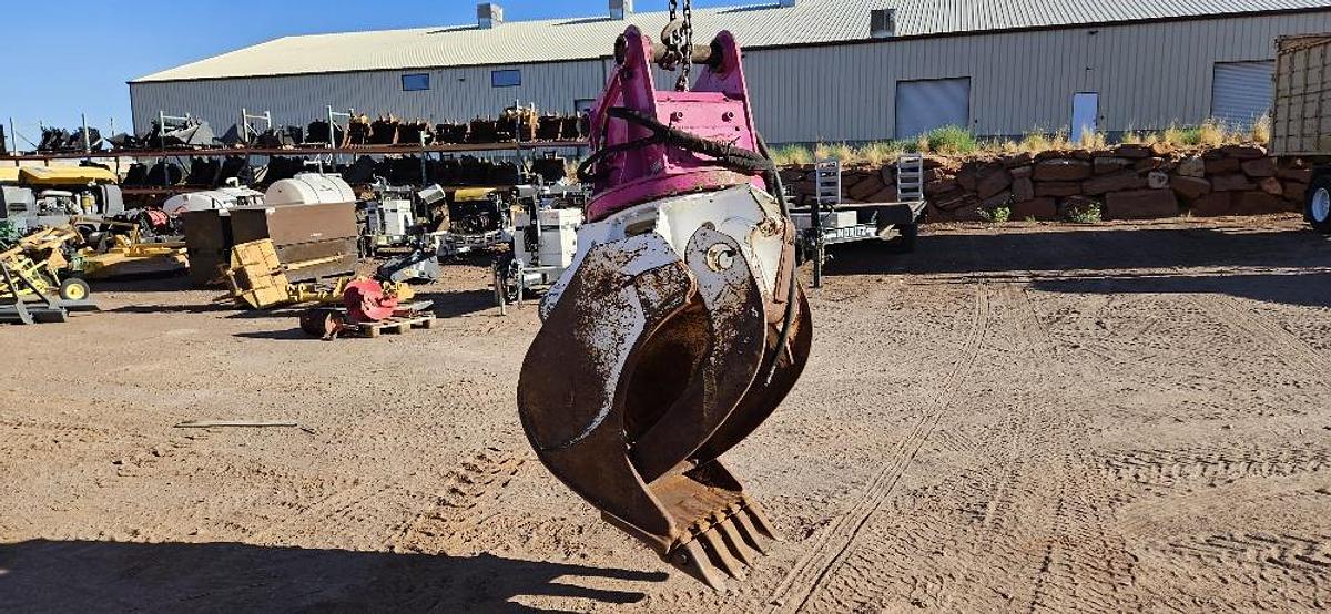 Rotating Excavator Grapple - Photo 1