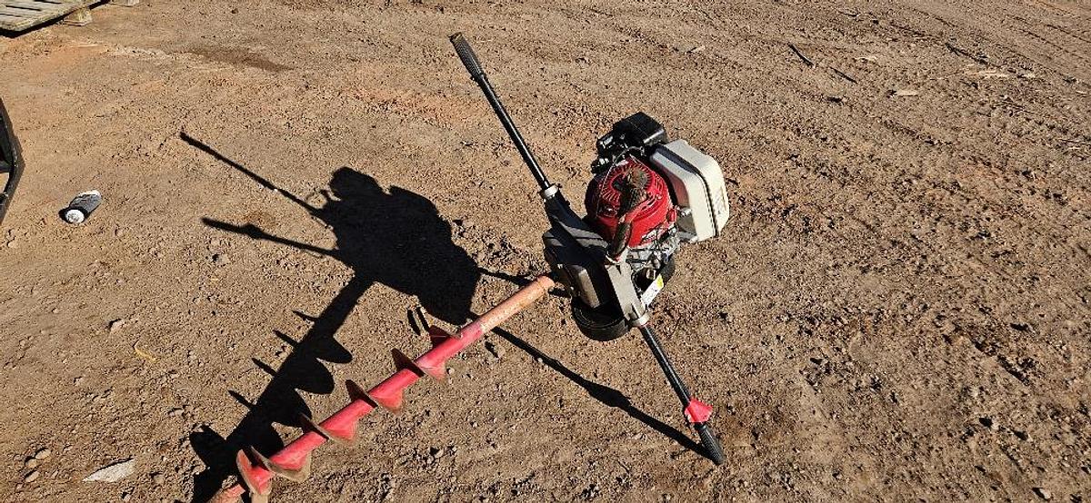 Auger/ Earth Drill thumbnail 3