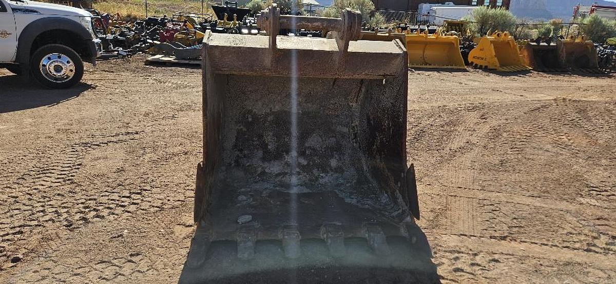 67" Excavator Bucket thumbnail 8
