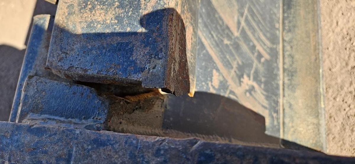 Skytrak Telehandler Bucket thumbnail 7