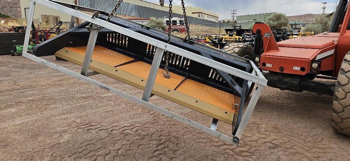 Land Honor Skid Steer Screening Bucket thumbnail 2