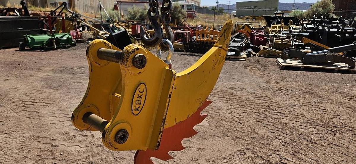 Cat 308 Excavator Ripper thumbnail 2