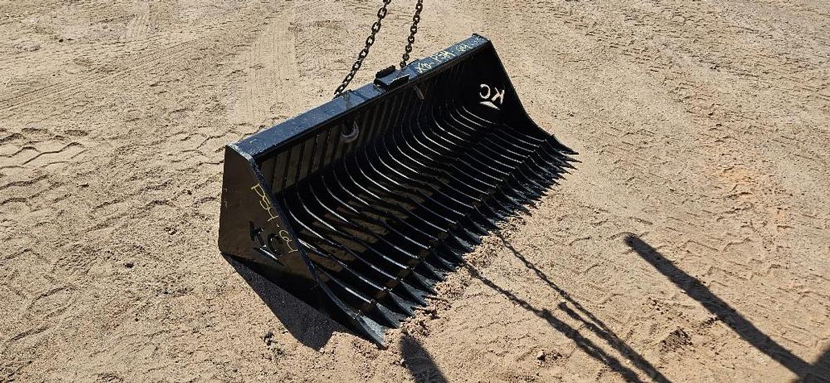 72" Skid Steer Skeleton Bucket thumbnail 3